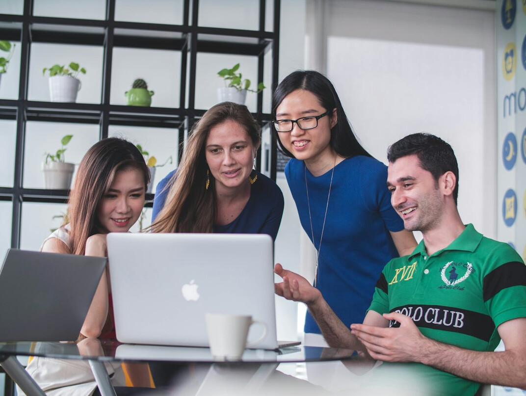 programming students in classroom